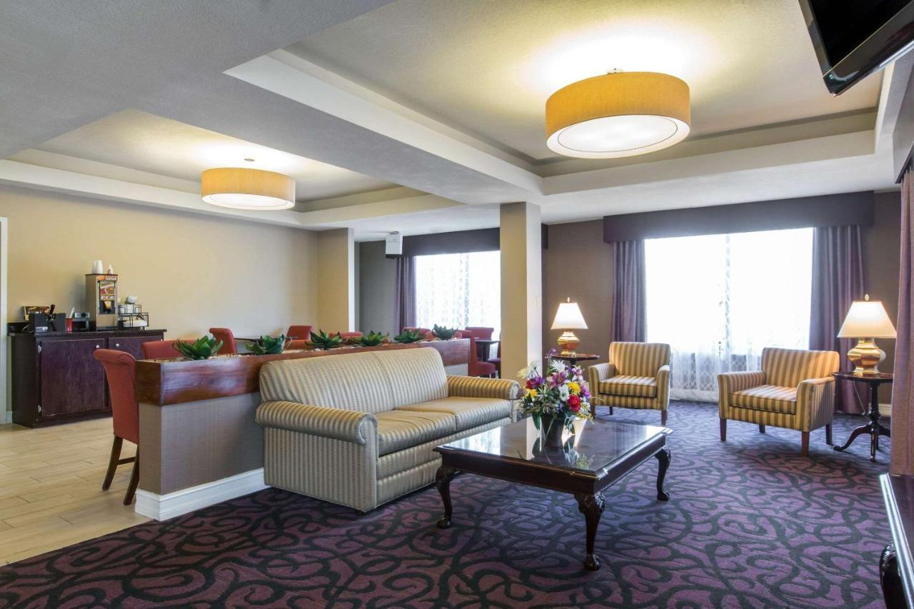 Royal Palms Inn Stockbridge Exteriér fotografie